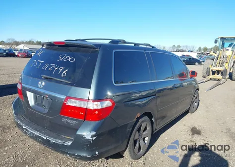 2005 Honda Odyssey Touring from USA, damaged, VIN 5FNRL38805B032904
